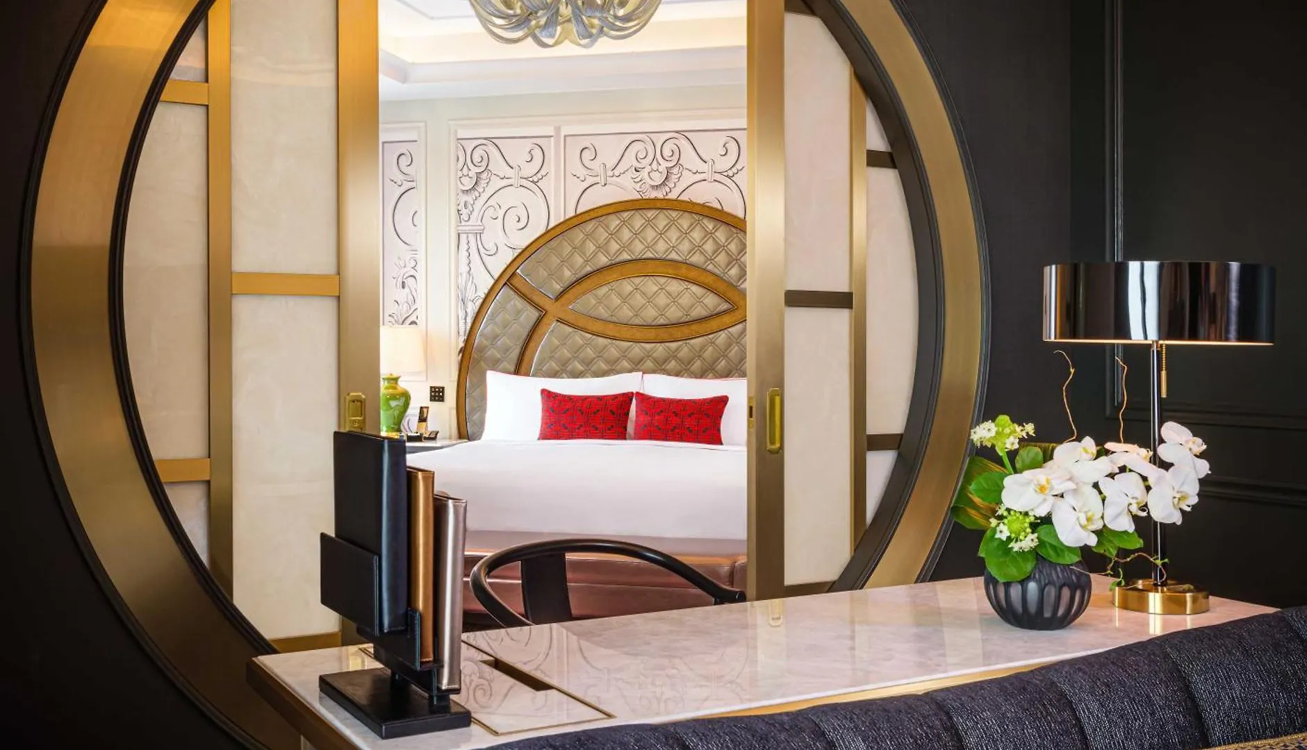 Resort The Karl Lagerfeld Hotel Macau