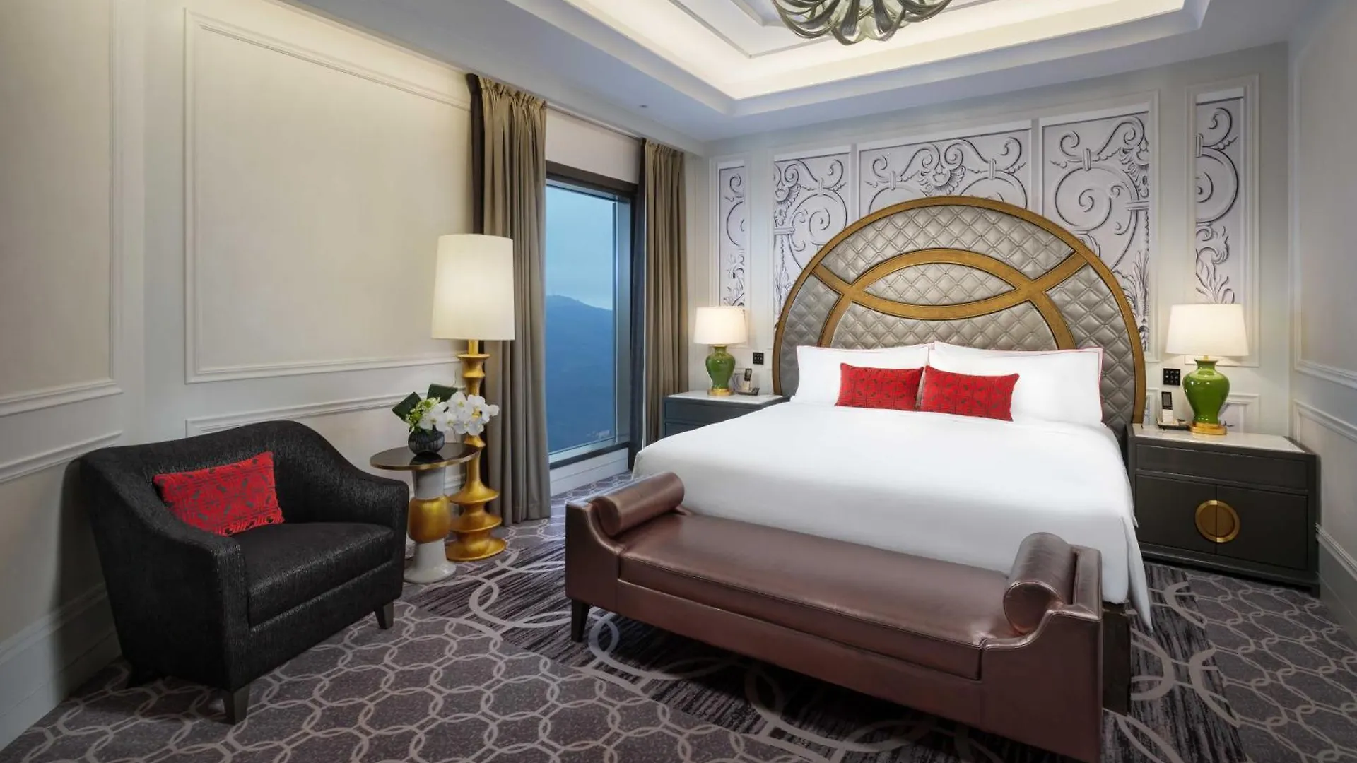 ***** Rezort Hotel The Karl Lagerfeld Macao Čína