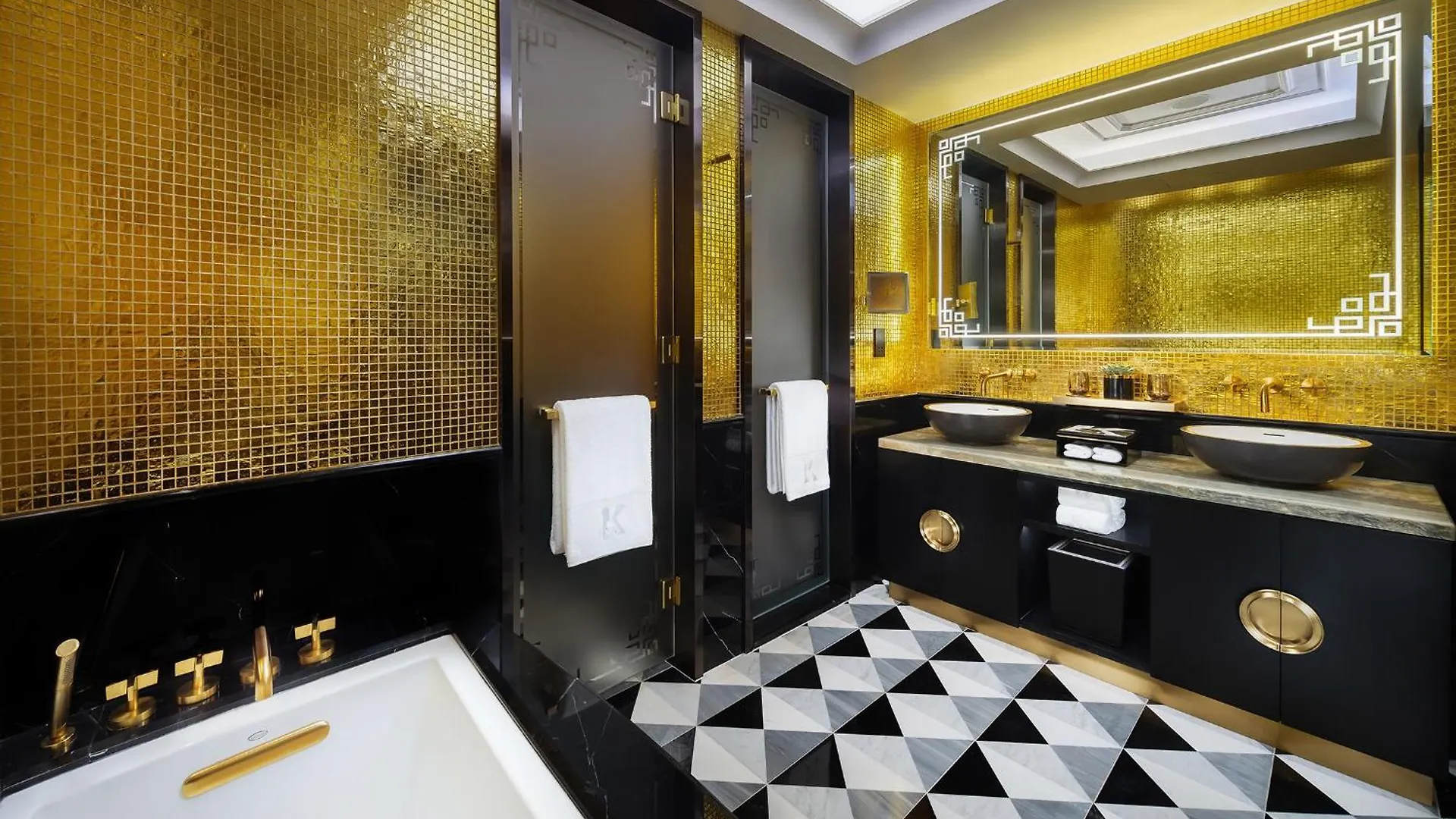 Отель The Karl Lagerfeld Макао 5*,  Китай